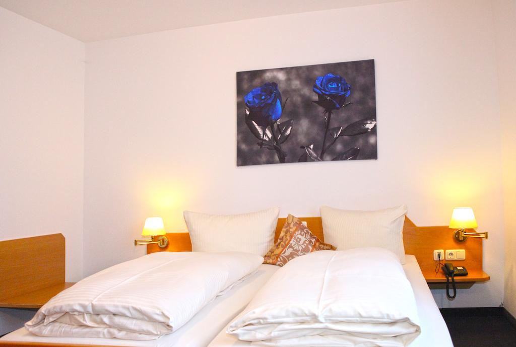 Hotel Am Ostpark Neubiberg Pokój zdjęcie