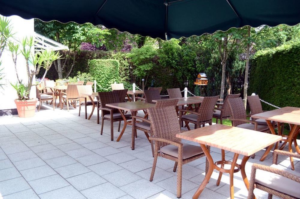 Hotel Am Ostpark Neubiberg Zewnętrze zdjęcie