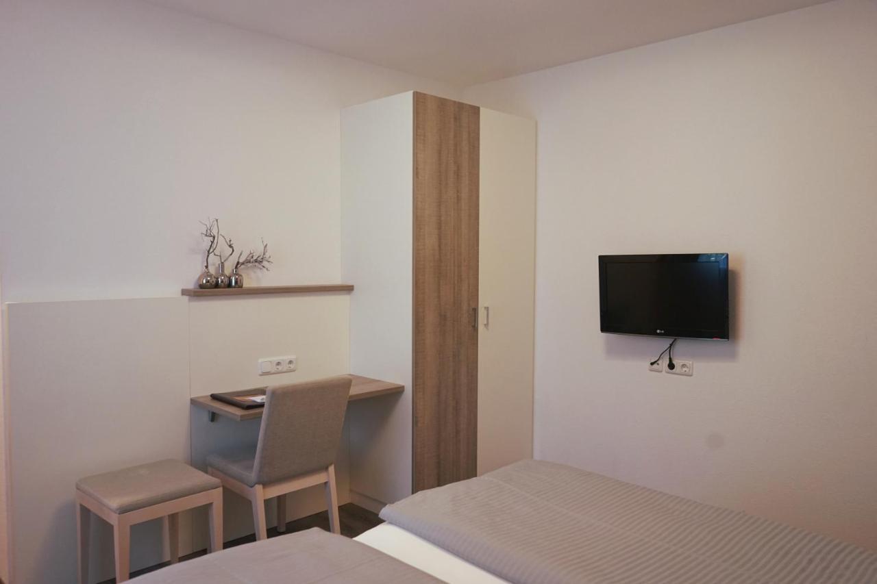 Hotel Am Ostpark Neubiberg Zewnętrze zdjęcie