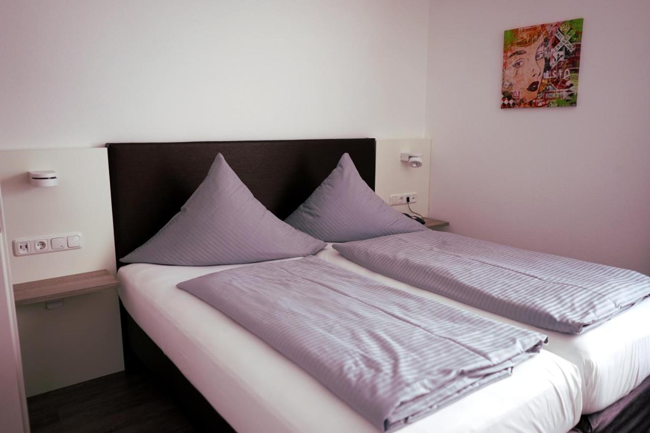 Hotel Am Ostpark Neubiberg Zewnętrze zdjęcie